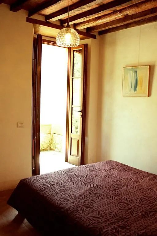 Almora B&B Pietrasanta Italy