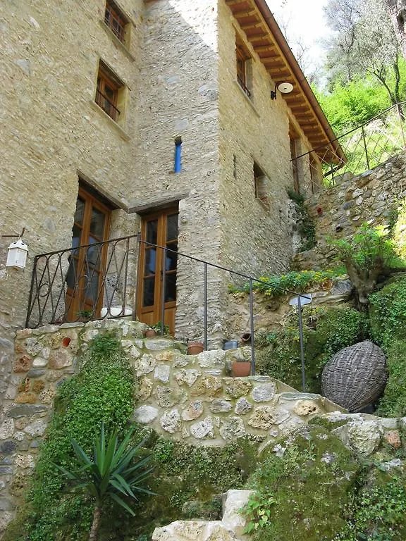 Bed & Breakfast Almora B&B Pietrasanta Italy