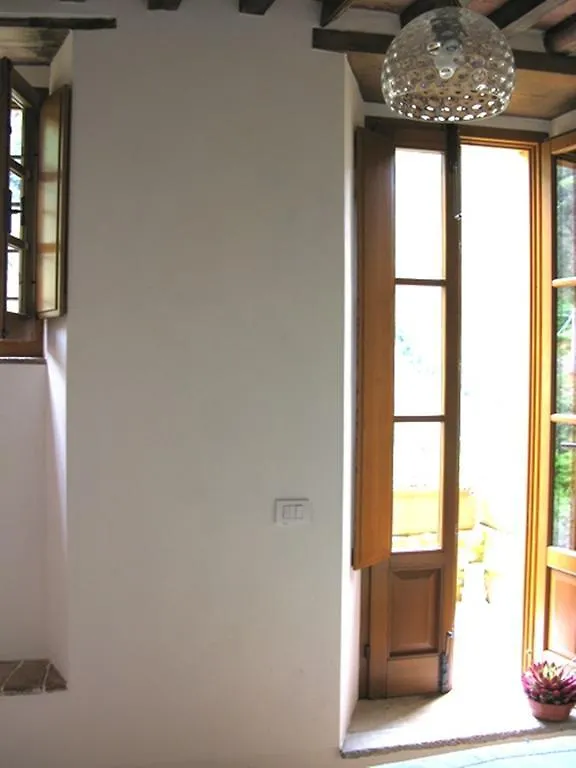 Almora B&B Pietrasanta 0*,